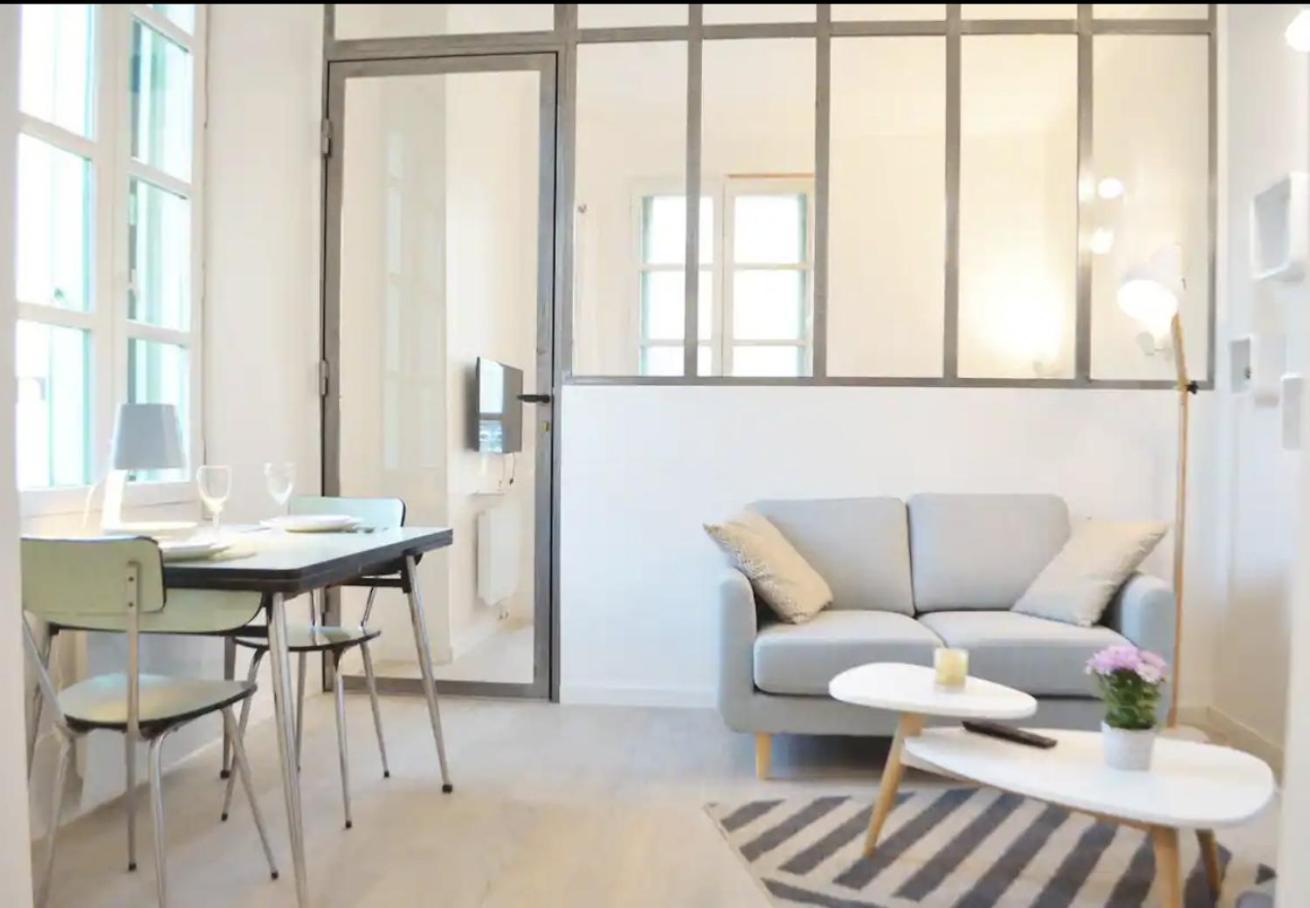Le Cheval Blanc Appartement Castelnau-le-Lez Buitenkant foto